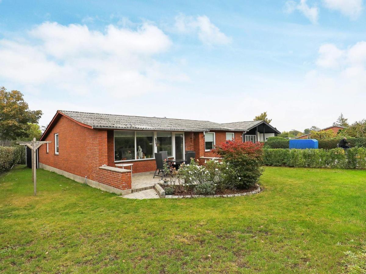 6 Person Holiday Home In R Sk Bing Ærøskøbing エクステリア 写真